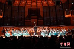 中国春节民族音乐会在杜塞尔多夫举行